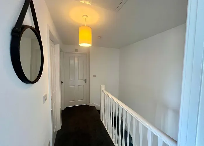 Nyaraló Halliday House